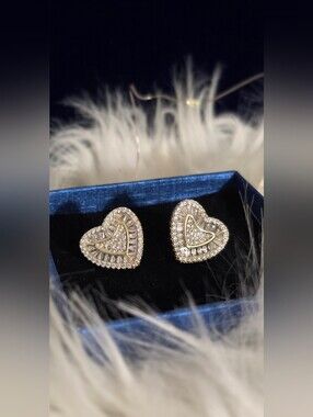 Gold Heart Pavé Crystal Stud Earrings - Elegant Women's Jewelry